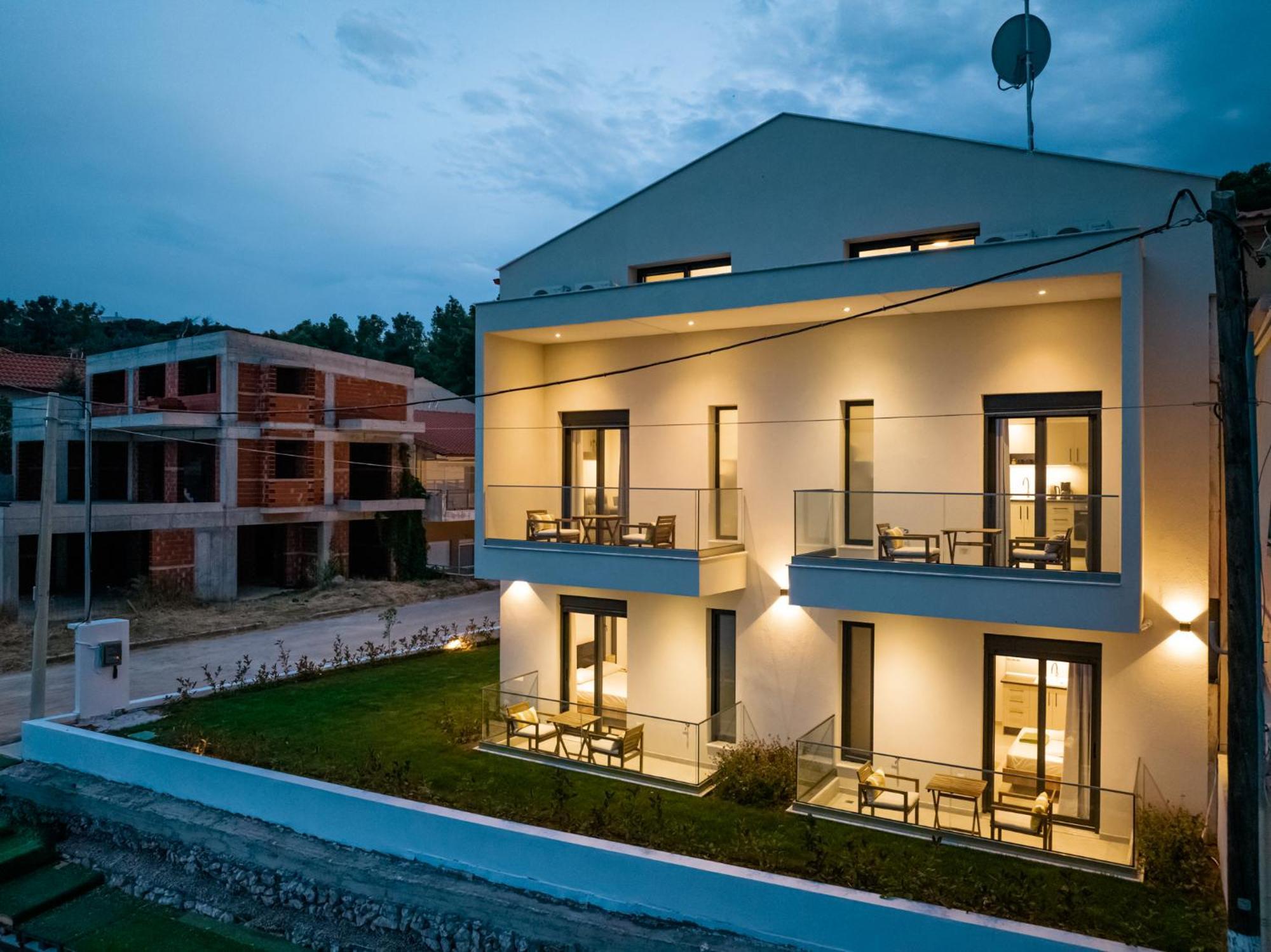 Azzurro E Verde By Rentalspro - Nea Potidaia Halkidiki Nea Poteidaia Exterior foto