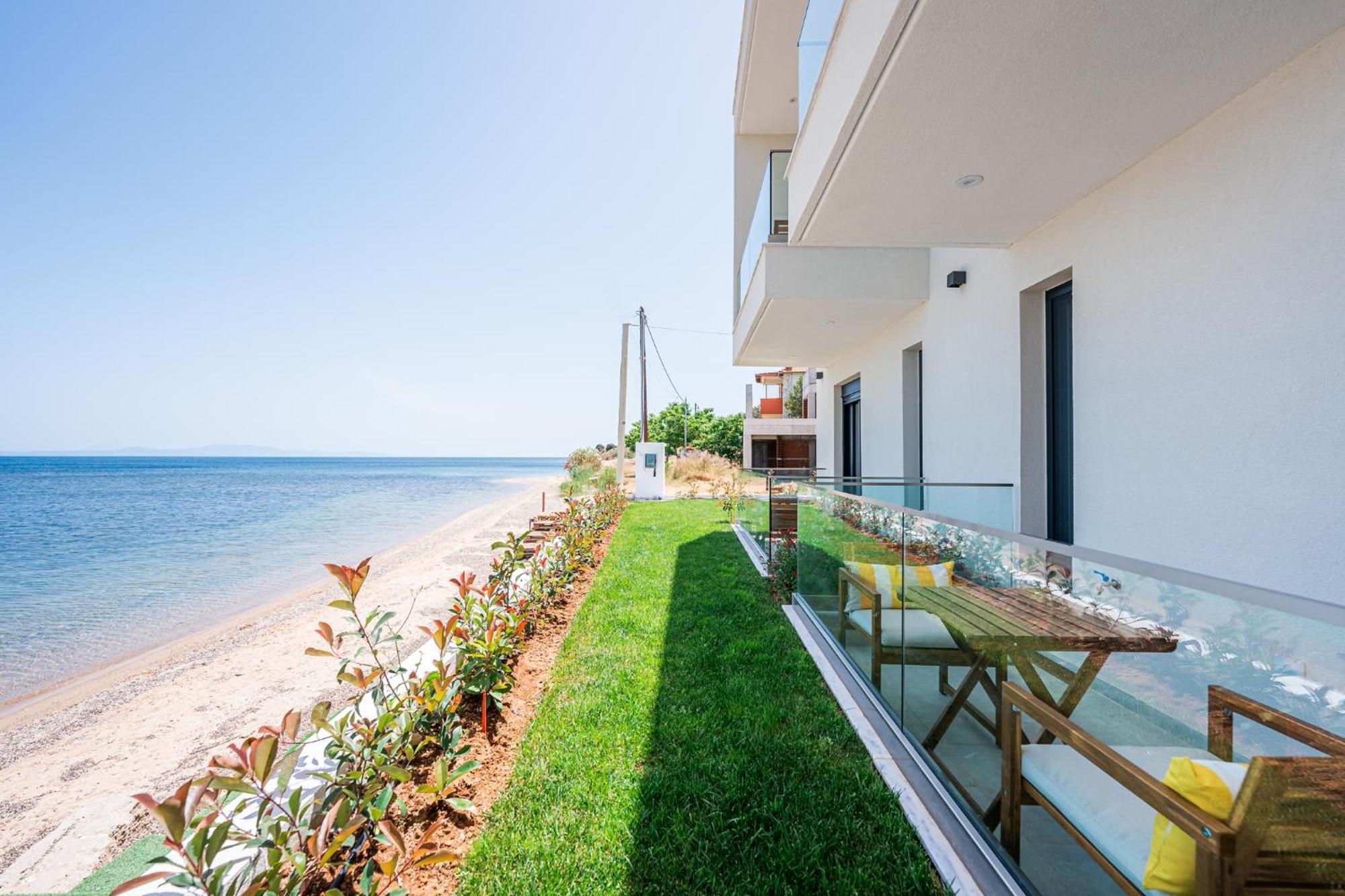 Azzurro E Verde By Rentalspro - Nea Potidaia Halkidiki Nea Poteidaia Exterior foto